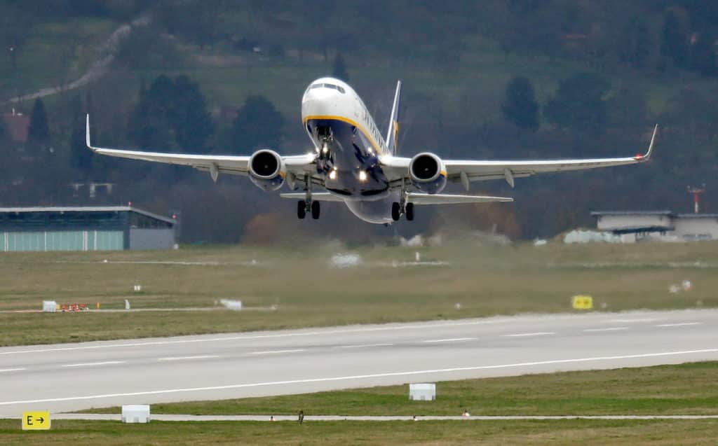 ryanair.jpg