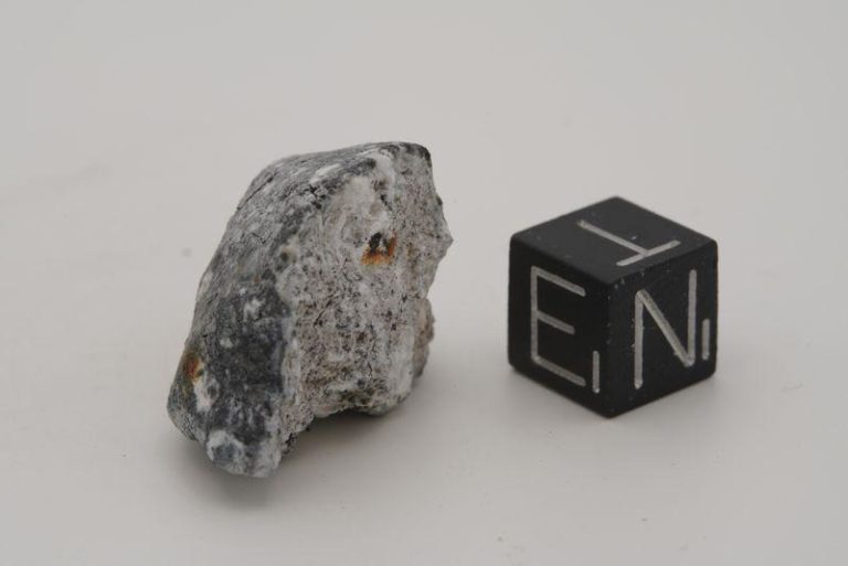 the meteorite and a cube next to it m.jpg