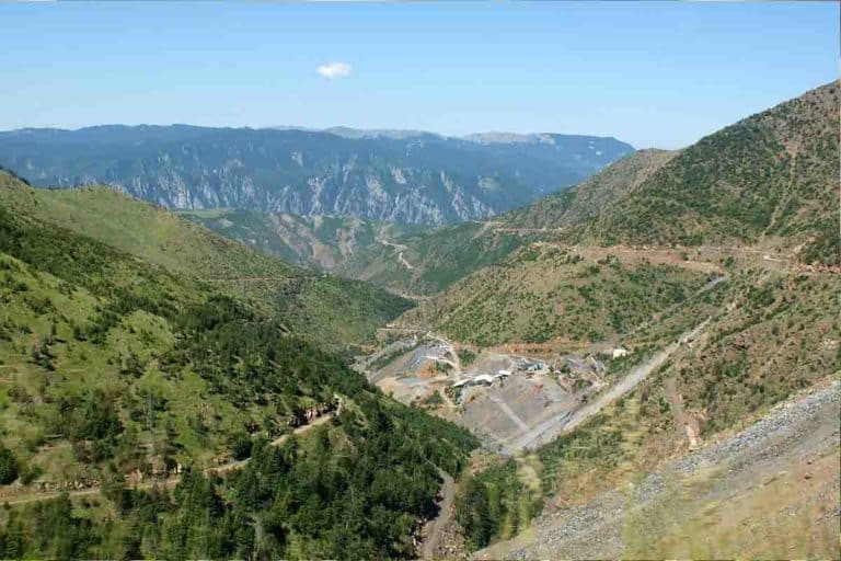 valle di Batra in Albania.jpg