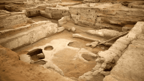 Catalhoyuk mud brick house 1 500x281.png