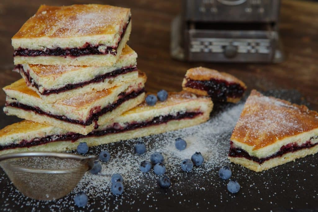 Crostata alla marmellata scaled.jpeg