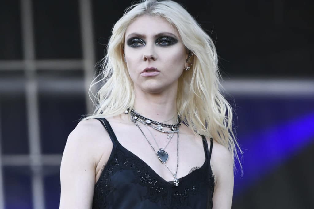 GI Taylor Momsen.jpg