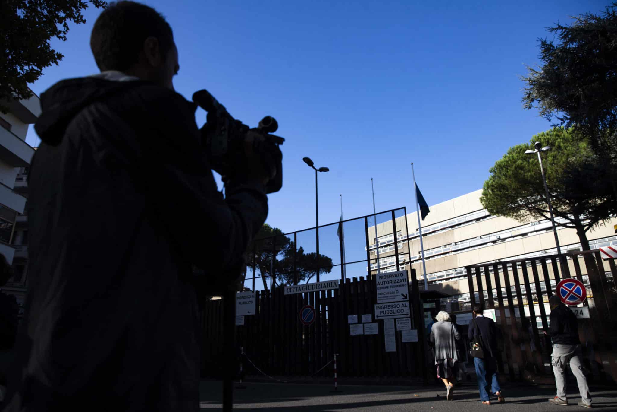 La moglie lo denuncia per maltrattamenti, ma a picchiarlo era lei: «L’ho fatto perché andava di moda» 1 GOLF 20240103132216103 7b777467ba969476a6028f03150541d4 scaled.jpg