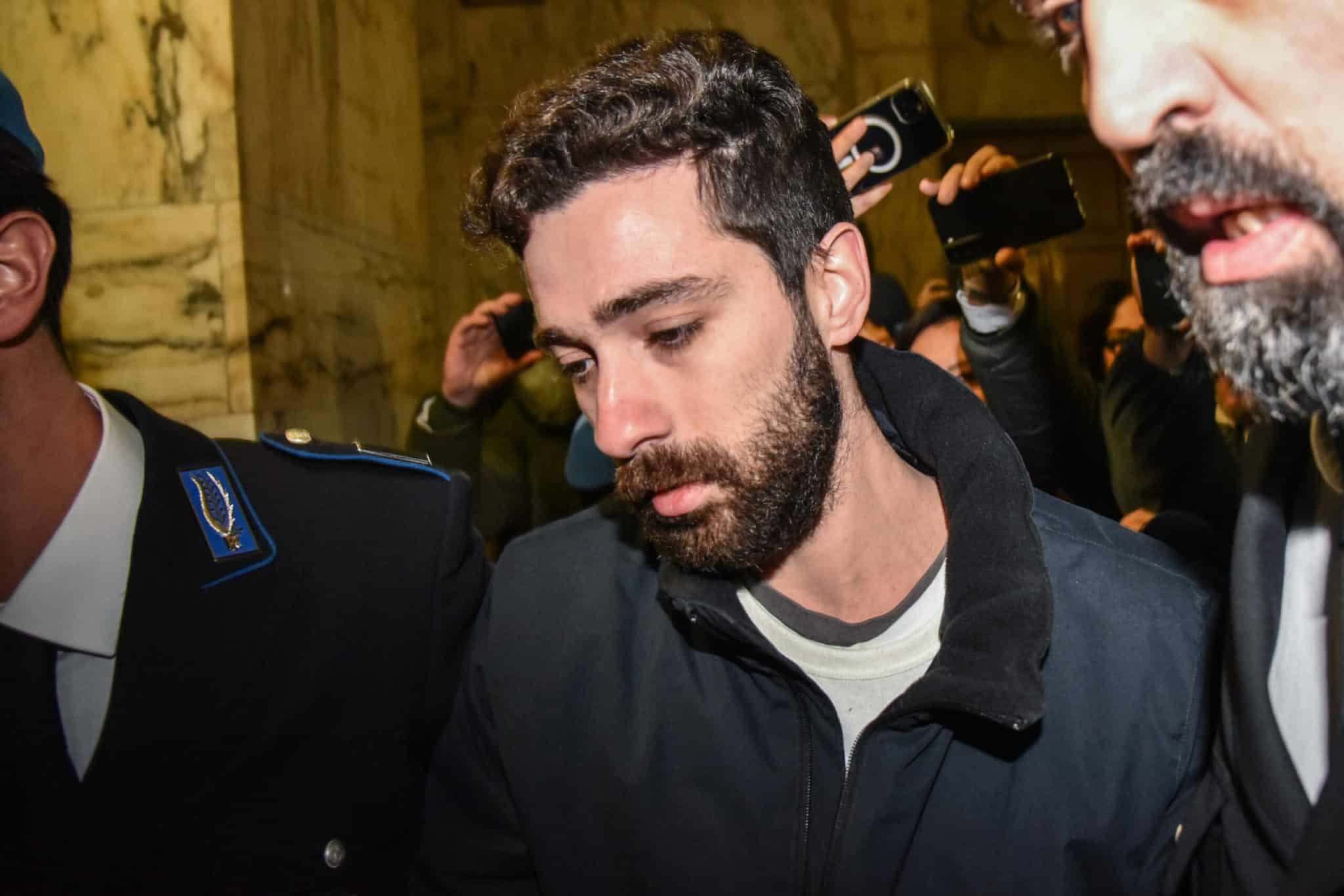 Le bugie in chat di Impagnatiello dopo aver ucciso Giulia Tramontano, la recita con l’altra donna: «Domani parliamo con lei» 1 GOLF 20240118113247100 fb5e9f66129800cc3c087766905ef156 scaled.jpg
