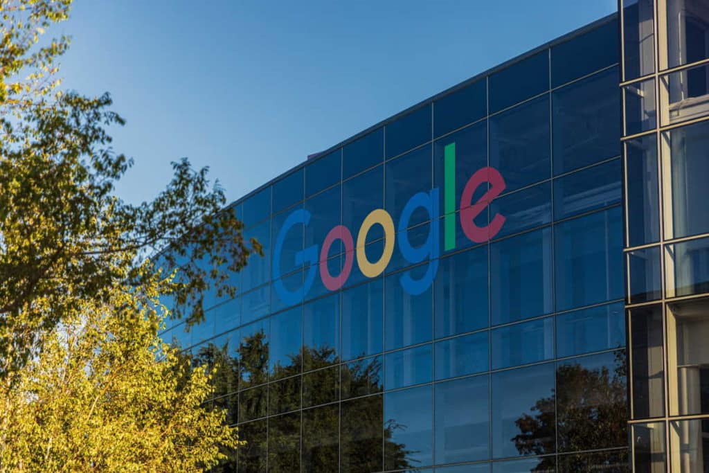 GOOGLE.jpg