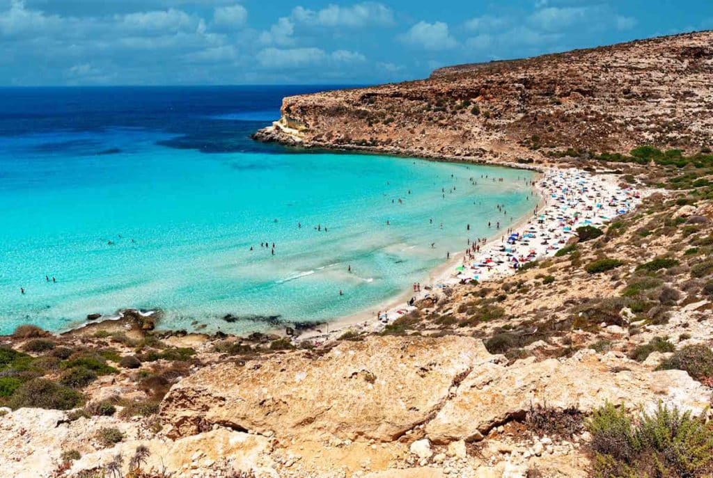 Lampedusa Spiaggia dei conigli.jpg
