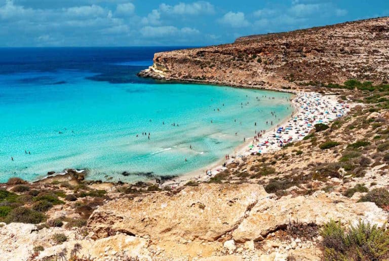 Lampedusa Spiaggia dei conigli.jpg