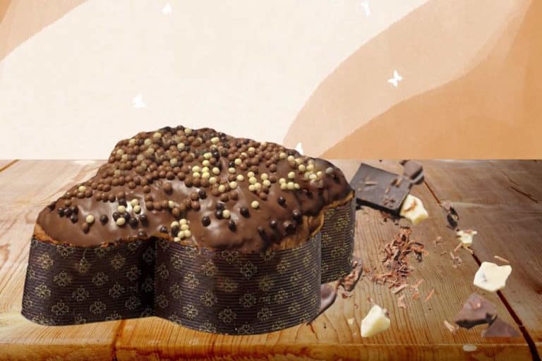 Una delle colombe al cioccolato vincitrici del premio Pasticceria Pesce Facebook.jpg