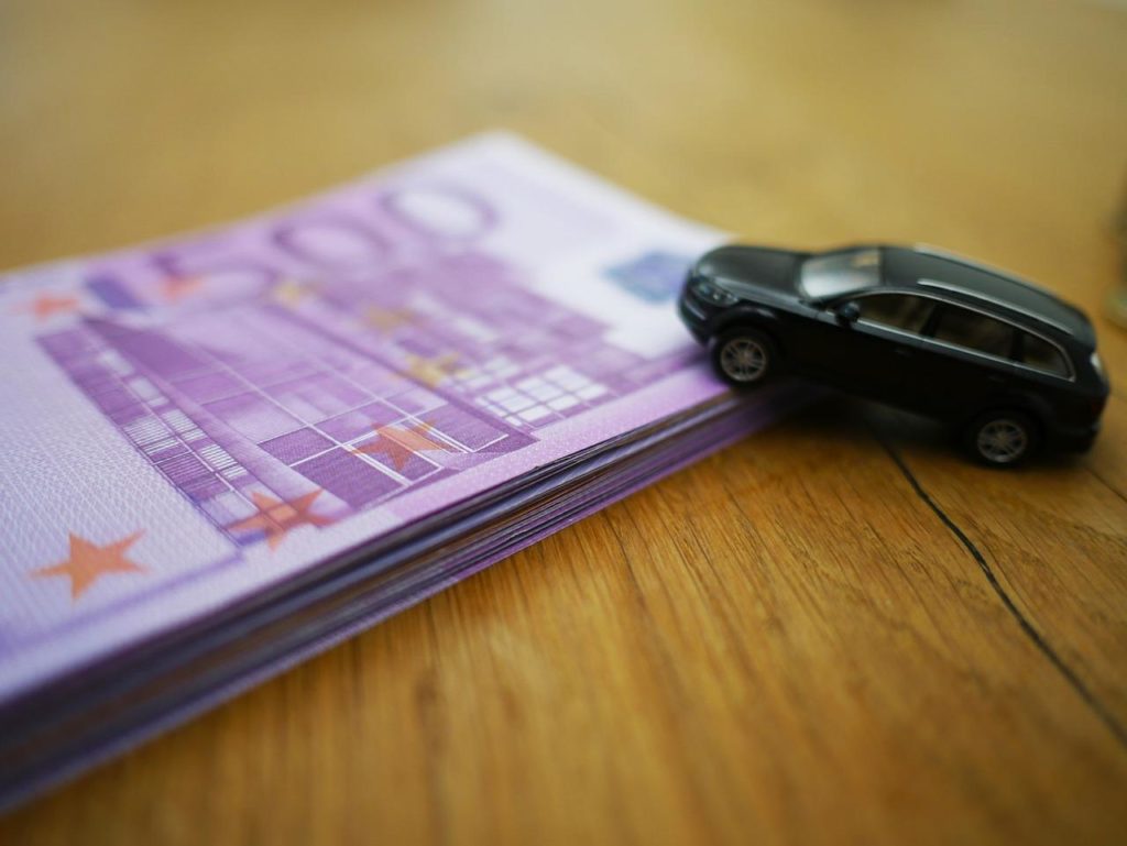 Vendita auto 1.jpg