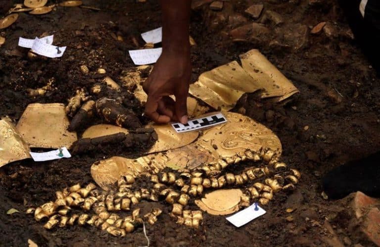 cocle gold treasure m.jpg
