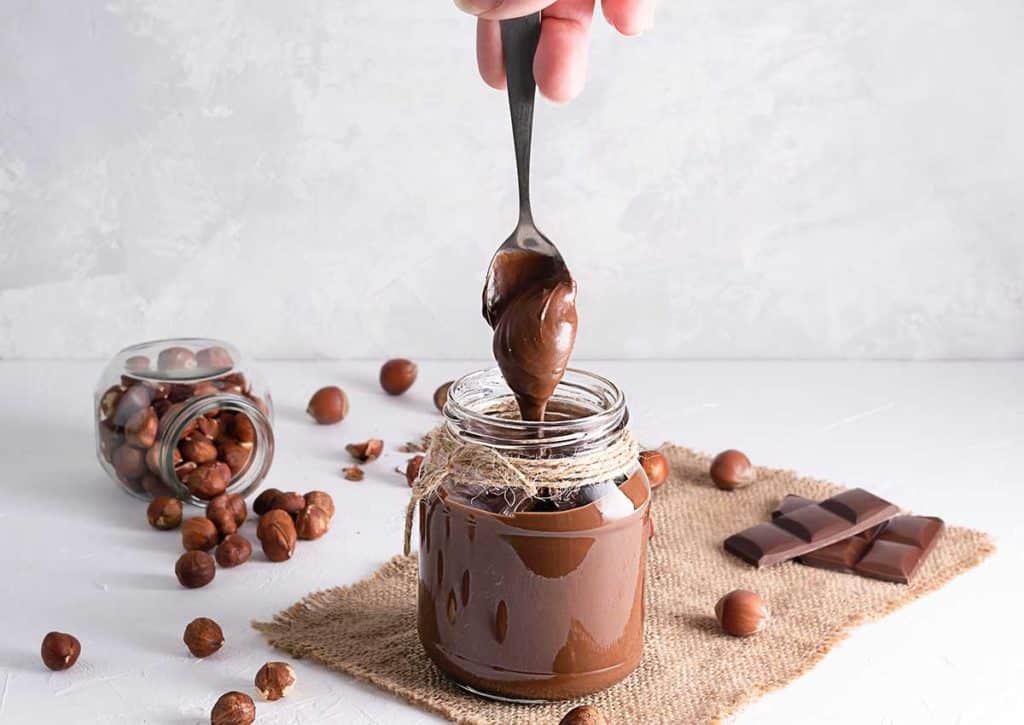 crema di nocciole.jpg
