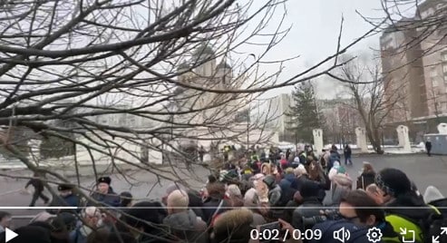 funerali navalny folla fila.jpg