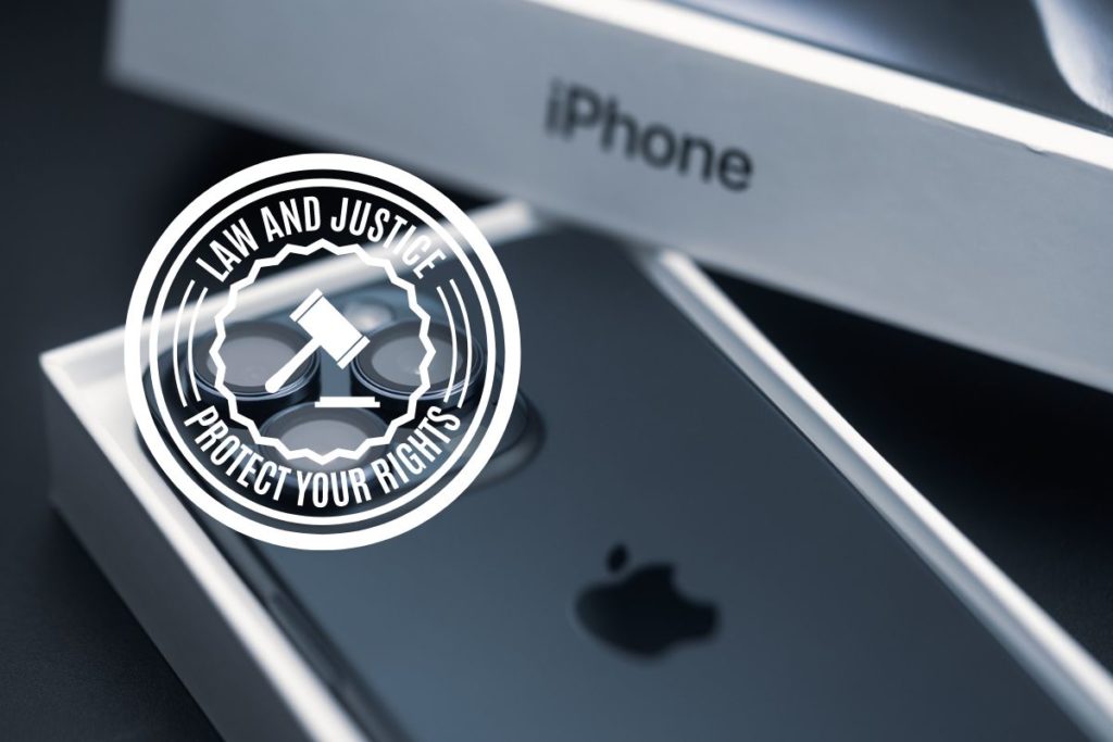 iphone 1.jpg