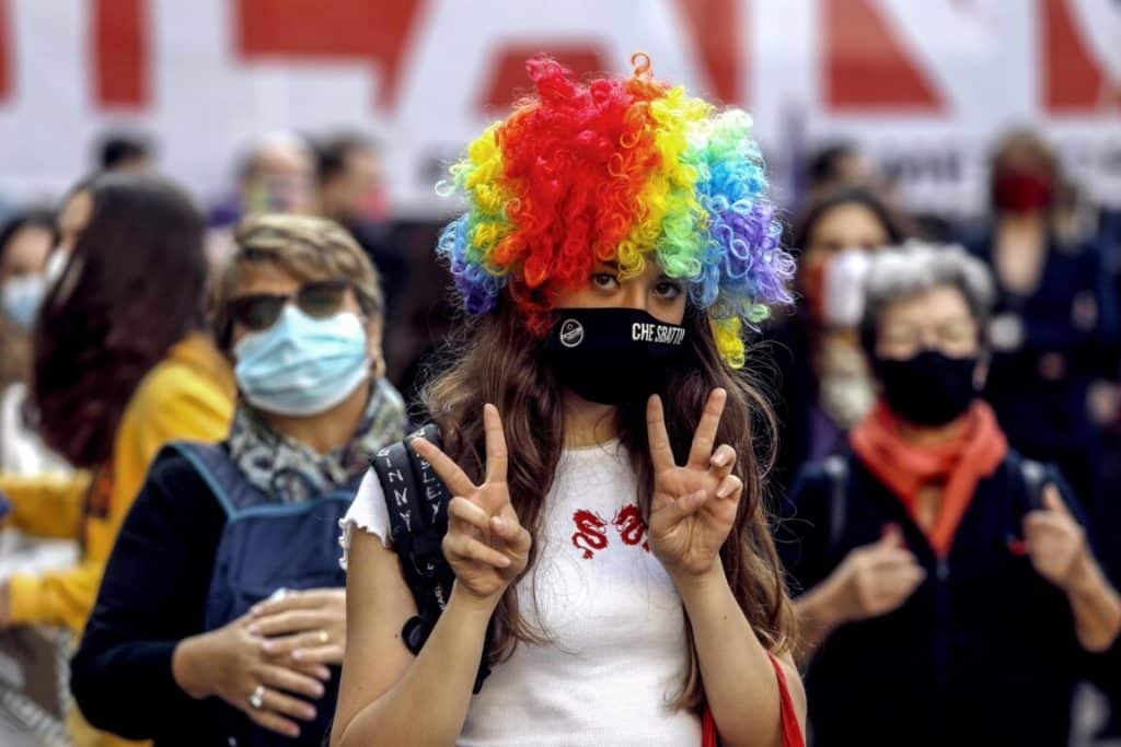 manifestazione contro omofobia milano 1152x768.jpg