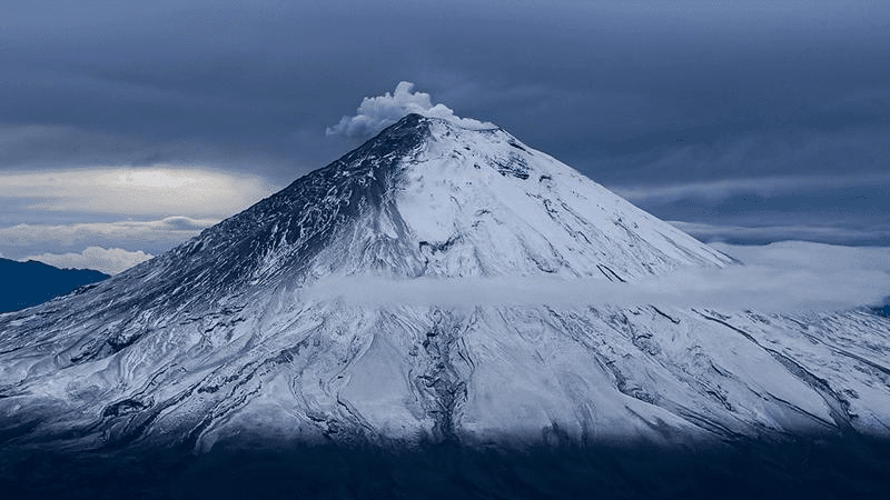 Le montagne più alte e il punto più lontano sulla Terra 1 mount chimborazo m.png