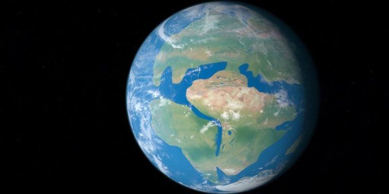 pangea m.jpg