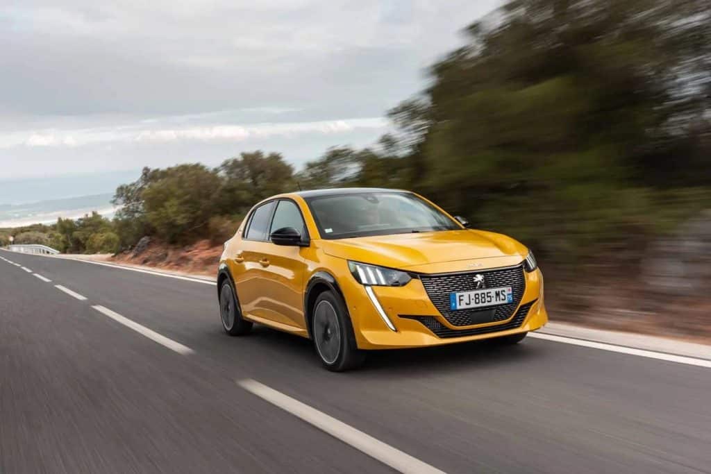 peugeot 208.jpg