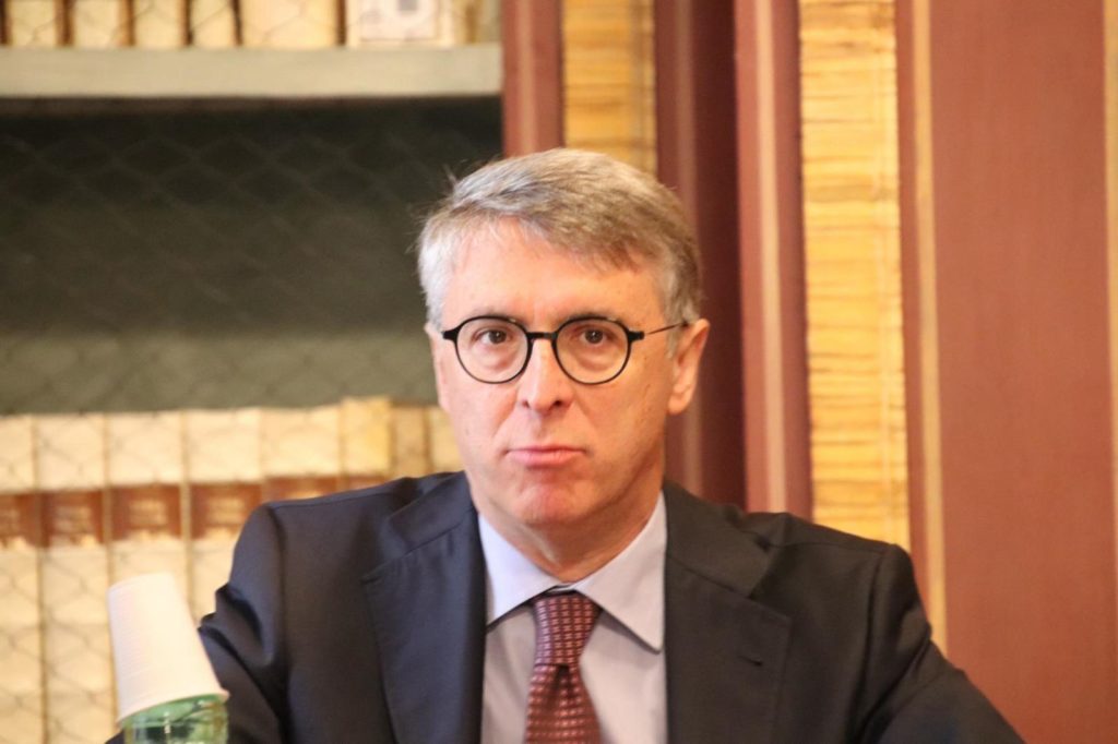 raffaele cantone.jpeg
