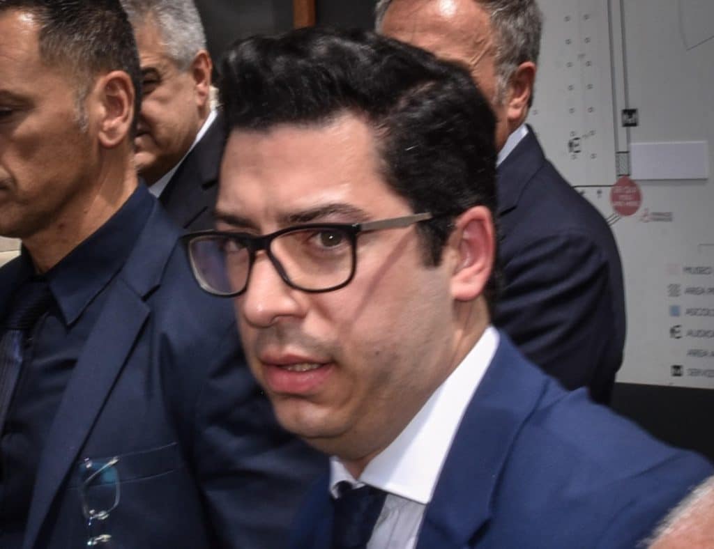 renzo bossi.jpeg