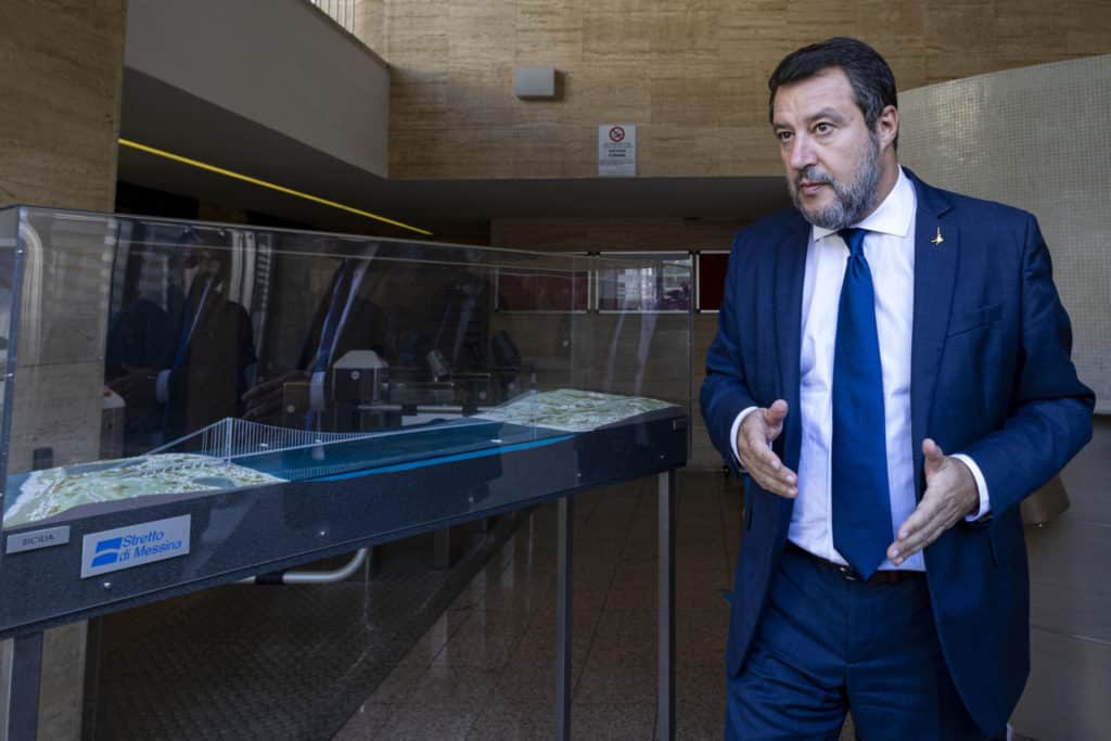 salvini ponte stretto scaled.jpg