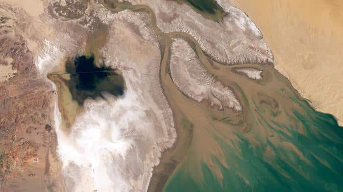 satellite image of the colorado river delta m.jpg
