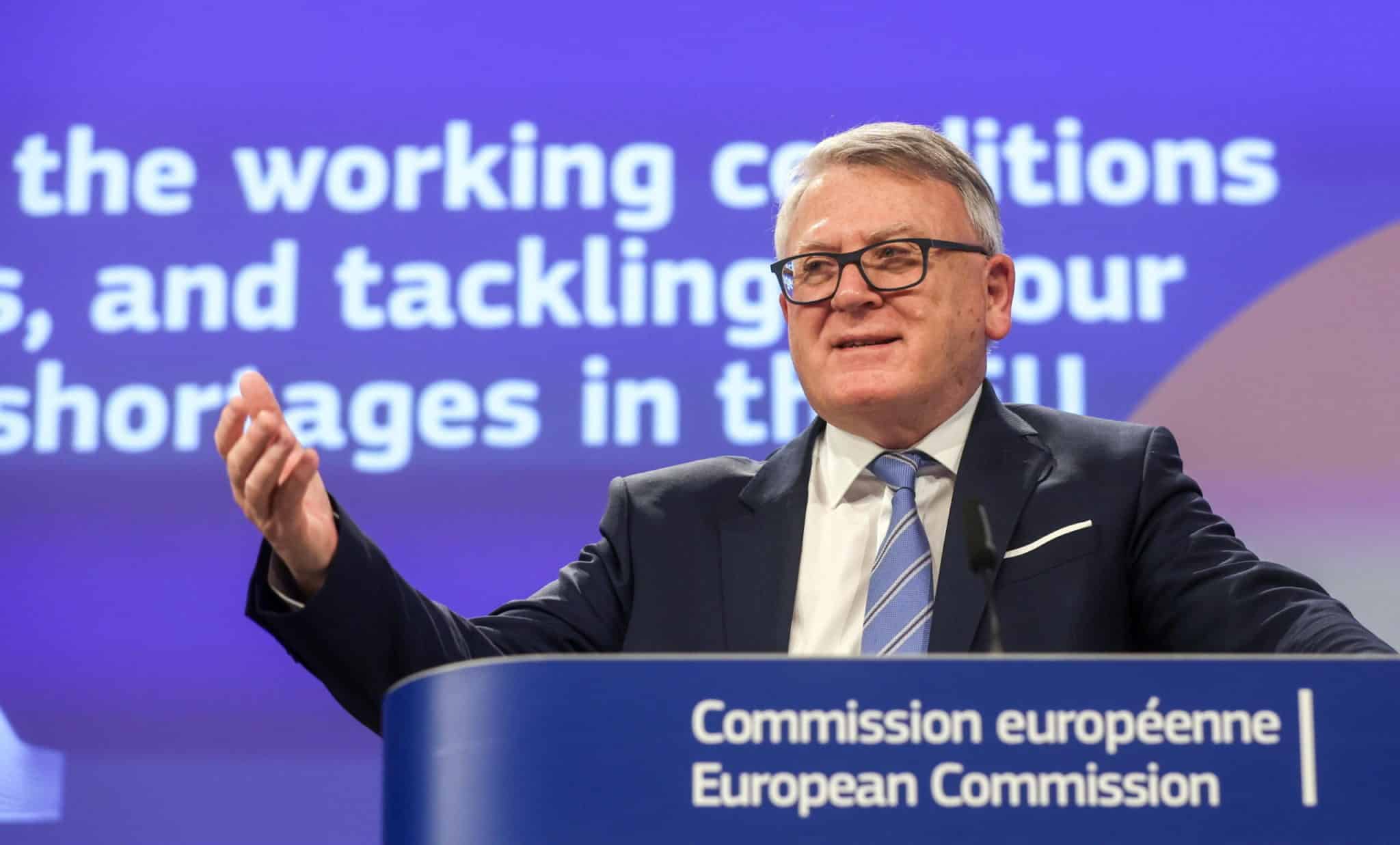 Stop agli stage non retribuiti, il passo indietro della Commissione Ue: «Abbiamo fatto il massimo, ora tocca i governi» 1 schmit scaled.jpg