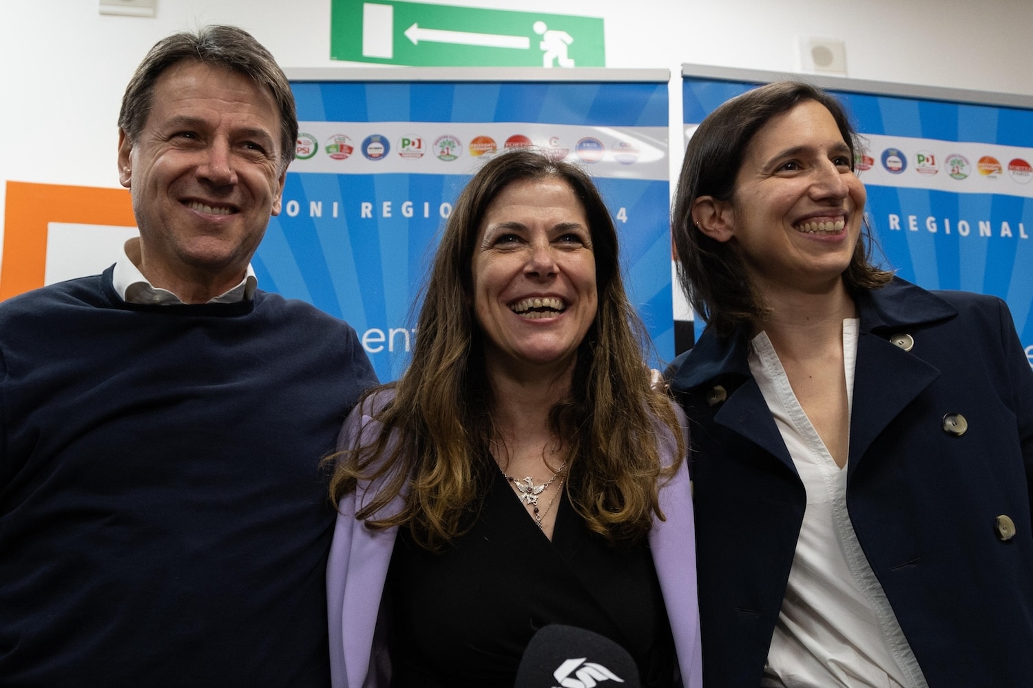 Finito lo scrutinio in Sardegna, Todde ha vinto per 1.600 voti: cosa può succedere ora 1 todde conte schlein.jpeg