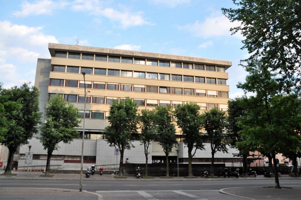 tribunale como.jpg