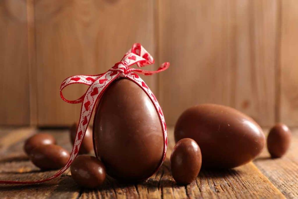 uova di pasqua artigianali 1.jpg