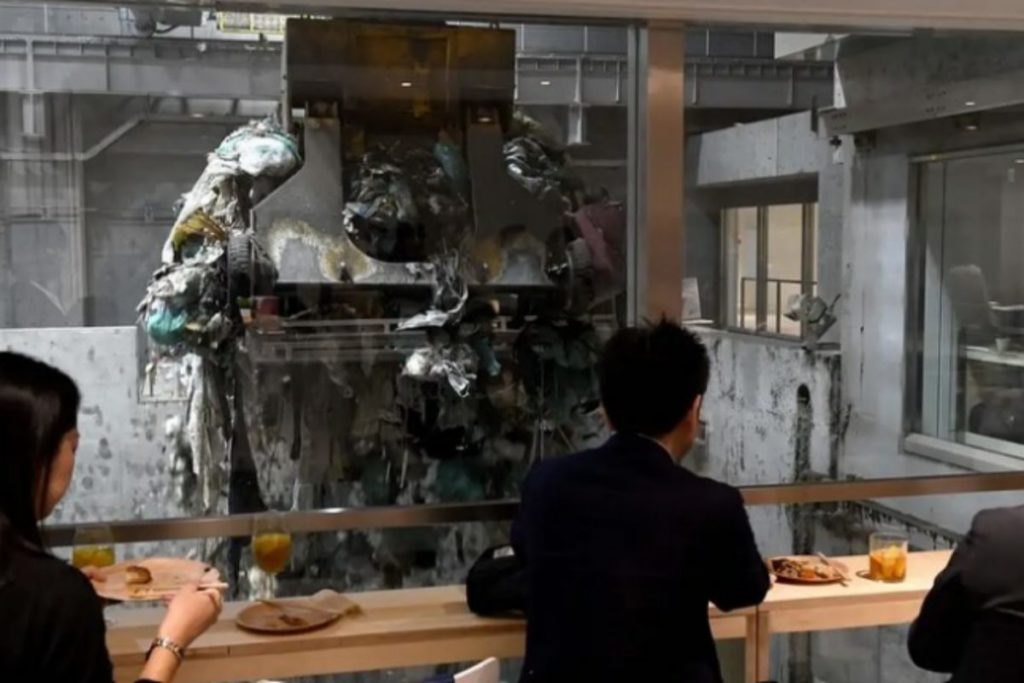 Bar spazzatura.jpg