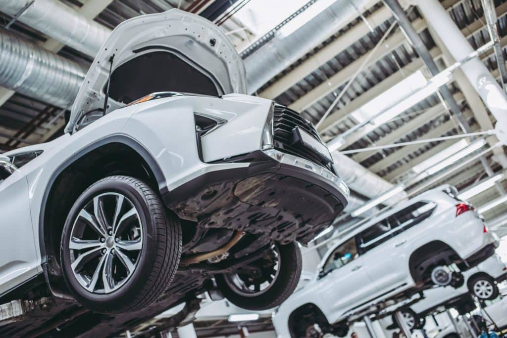 Copertina manutenzione auto cinesi in italia indagine di sicurauto scaled.jpg