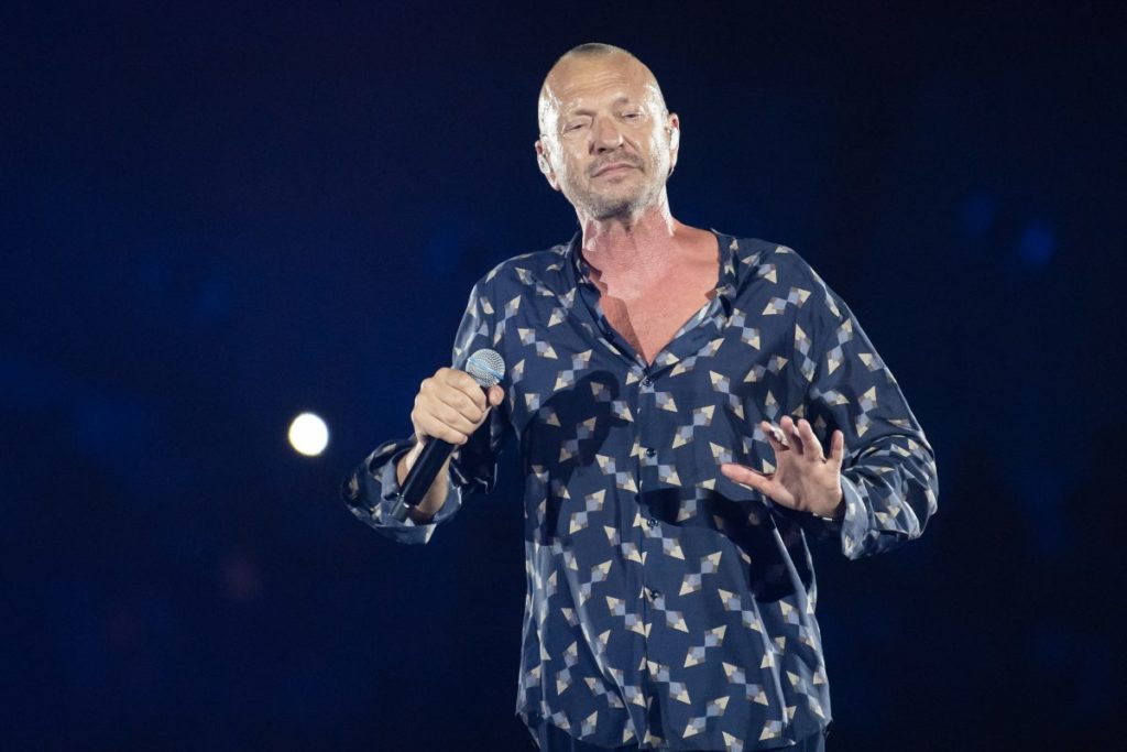 GI Biagio Antonacci.jpg