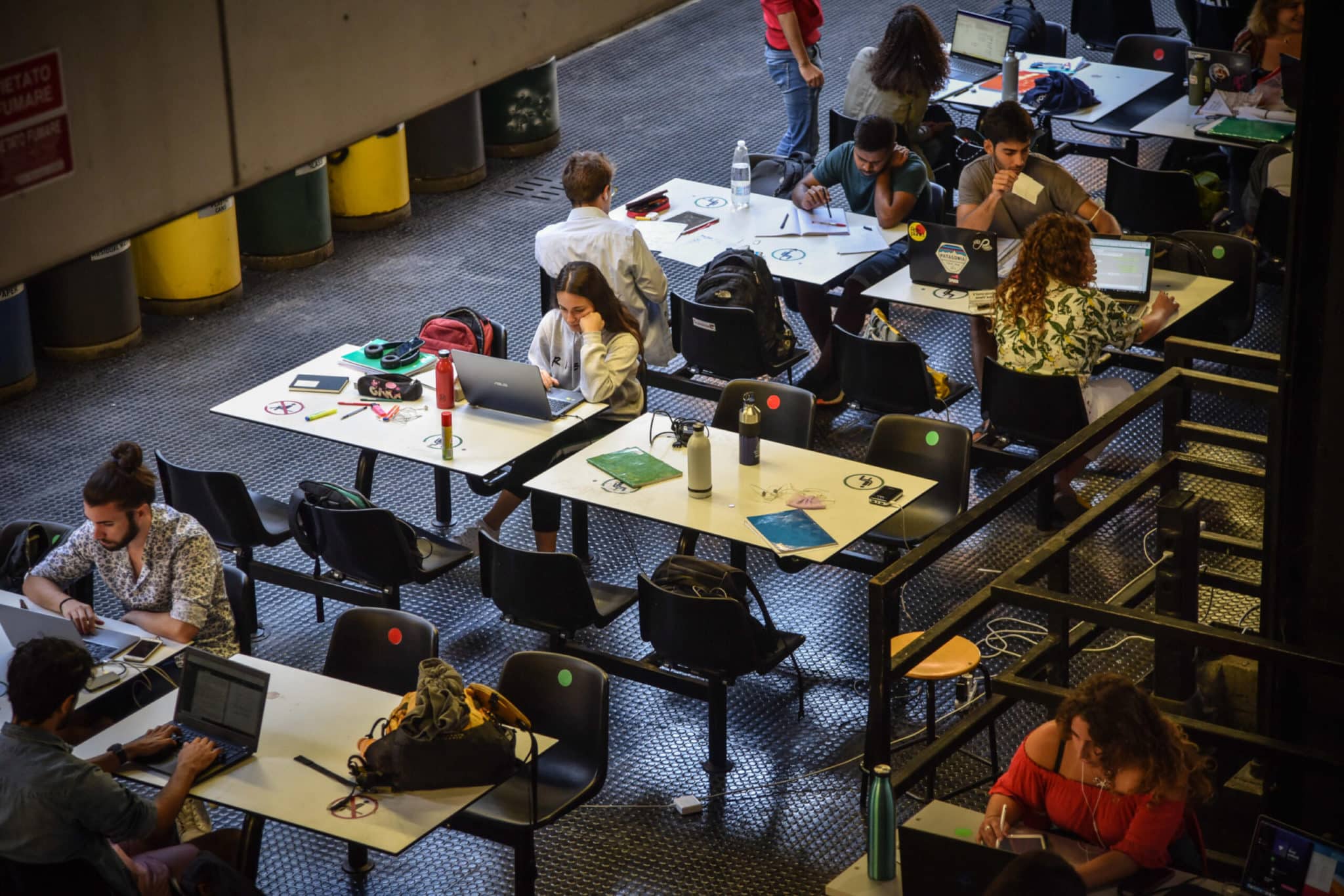 Stop alle lezioni per la fine del Ramadan, la rettrice del Politecnico di Milano agli studenti musulmani: «Liberi di festeggiare, ma per quest’anno è tardi» 1 GOLF 20240408152806749 88d025daeb02b148c314f824cf720a15 scaled.jpg
