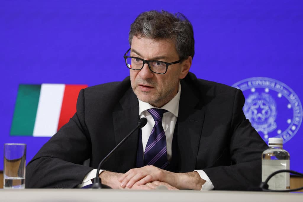 Giorgetti Def.jpg