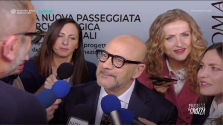 La parodia di Sangiuliano targata Crozza: «Impossibile pensare a Bruxelles senza le Piramidi» – Il video 1 Meride Think stream .jpg
