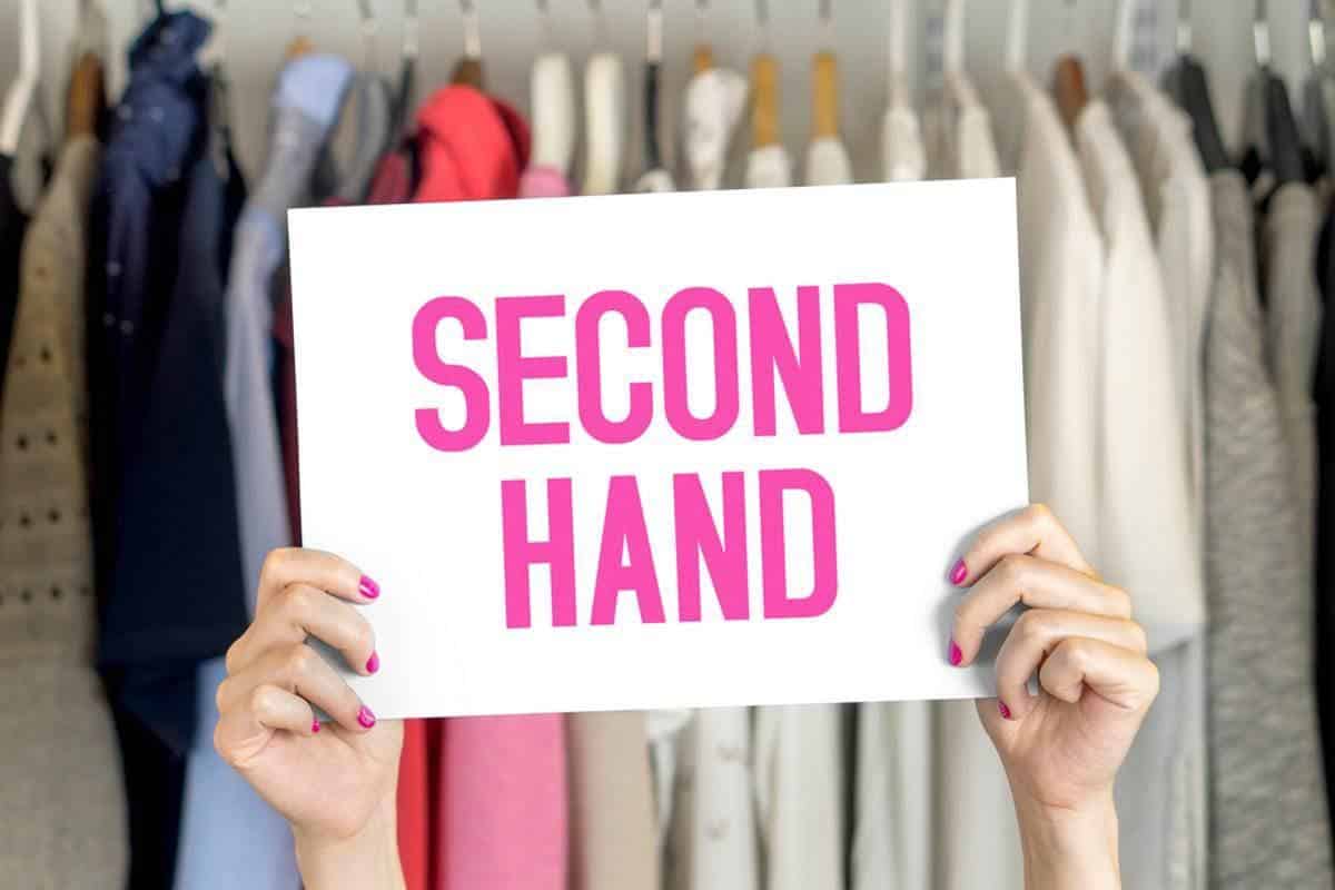 L’abbigliamento di seconda mano sta spopolando: +18% rispetto all’anno scorso 1 abiti usati.jpg
