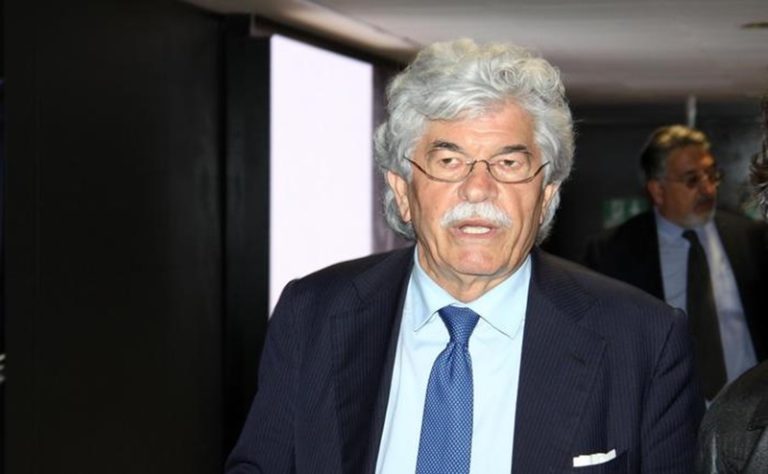 antonio razzi.jpg