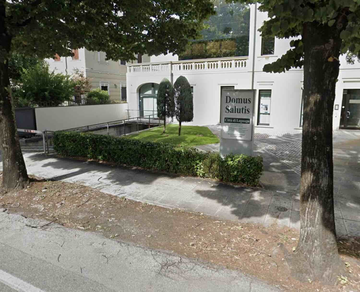 Stop al primo Pronto soccorso privato in Veneto, la Asl lo scopre dai giornali e ferma tutto: «Perché non possono farlo» 1 domus salutis verona.jpg