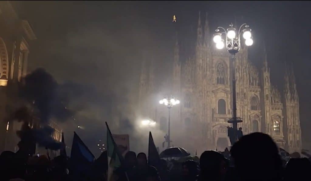 duomo festa scudetto.jpg