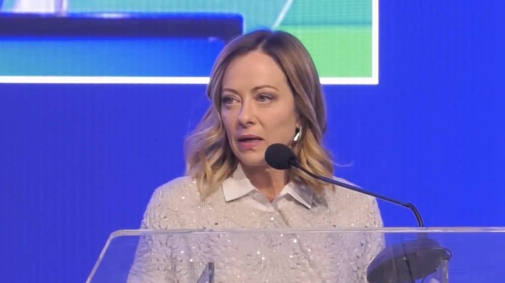 giorgia meloni vinitaly.jpg