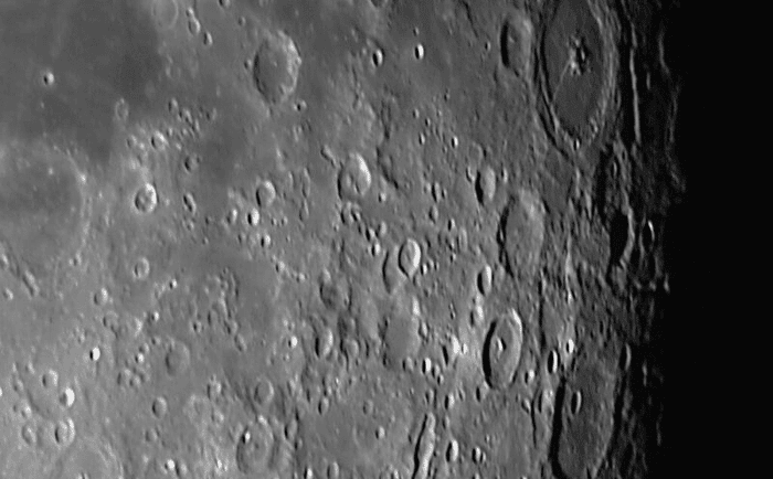 lunar craters m.png