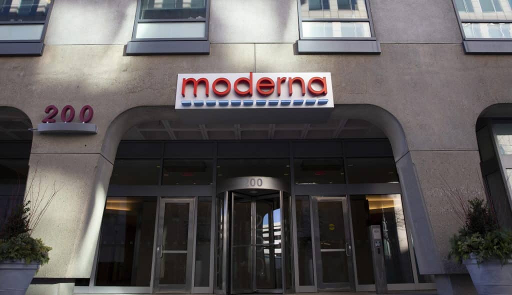 moderna sede scaled.jpg