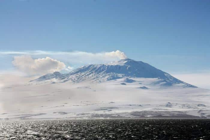 mount erebus m.jpg
