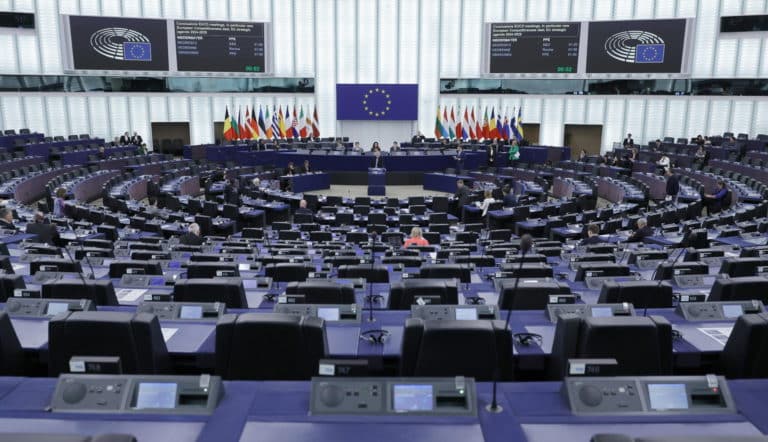 parlamento europeo scaled.jpg