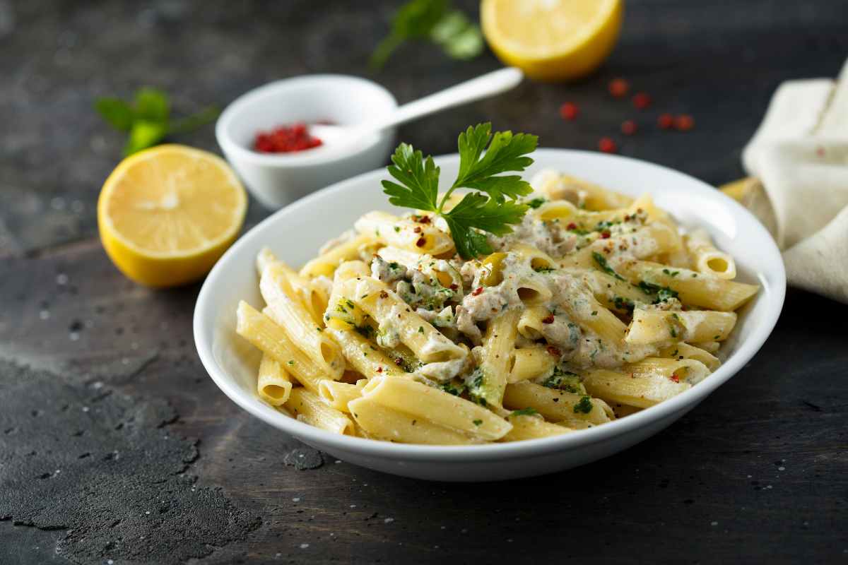 penne ricotta e asparagi.jpg