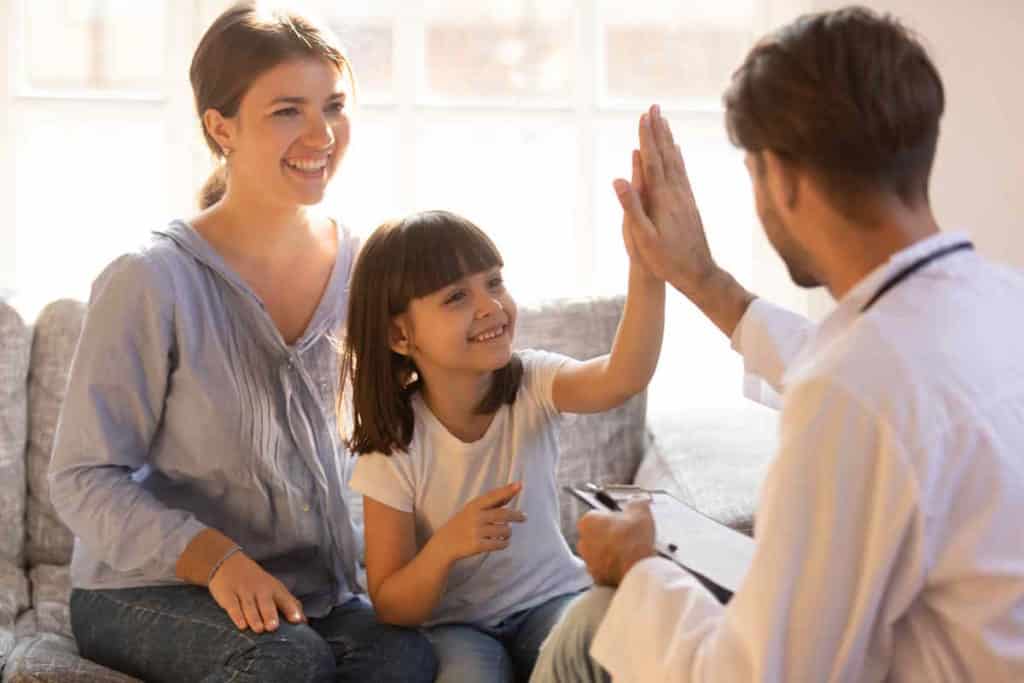 rapporto genitori figli.jpg