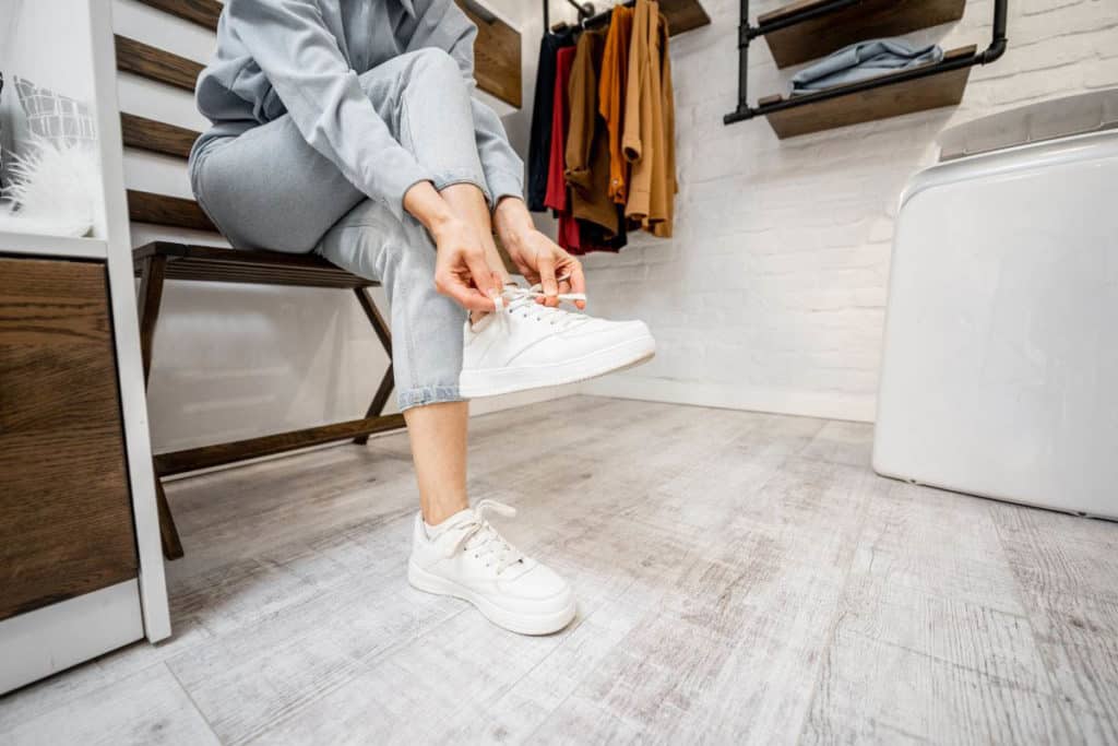 sneakers scarpe.jpg