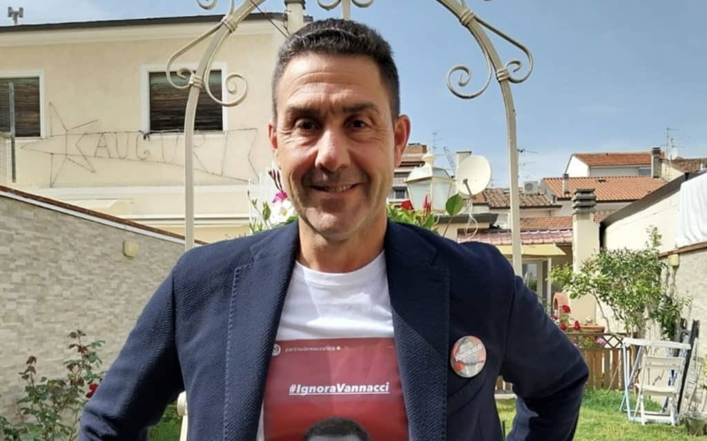 vannacci ignoralo.jpg