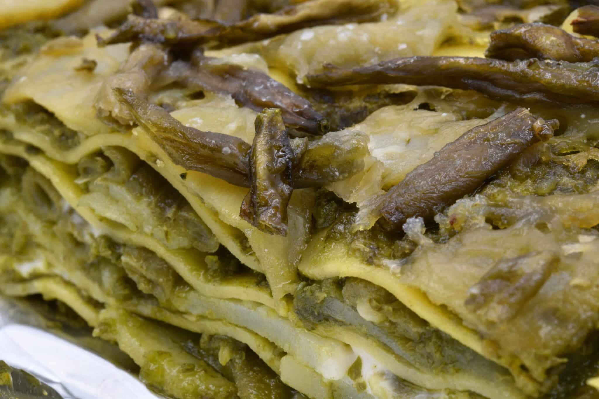 Lasagne ai carciofi: saporitissima e golosa, facile da fare! 1 Lasagne carciofi scaled.jpg