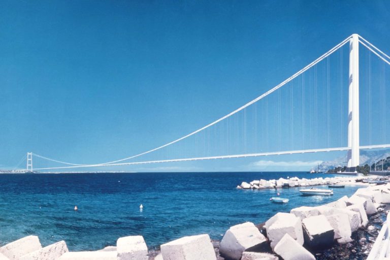 Ponte sullo Stretto visto dalla Calabria.jpg